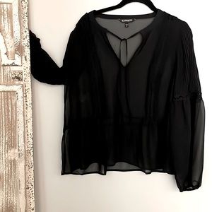 EXPRESS BLACK BOHO PEASANT TOP